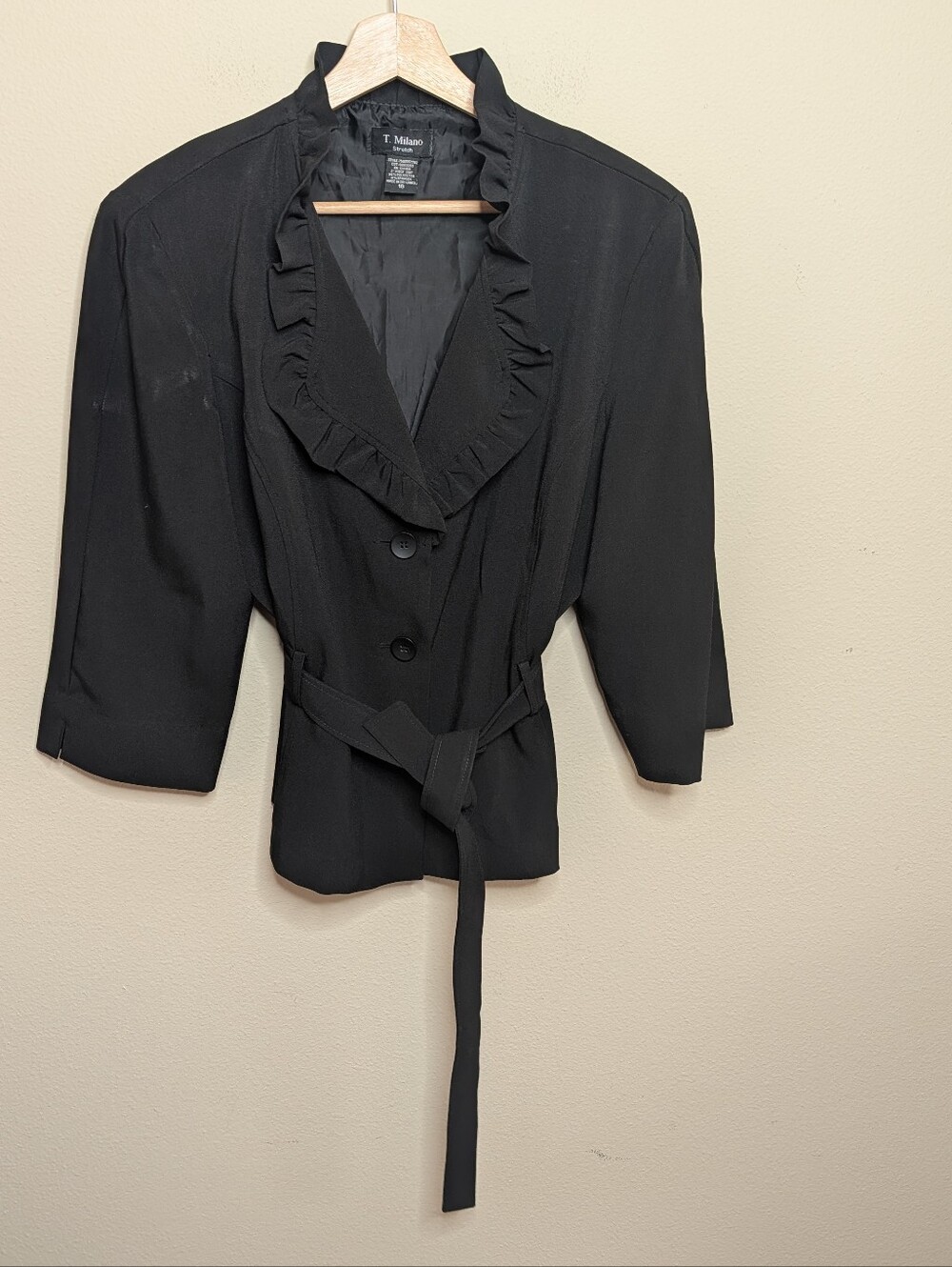 T. Milano Stretch Black Cropped Jacket Size 18 Ruffle Collar Tie Belt